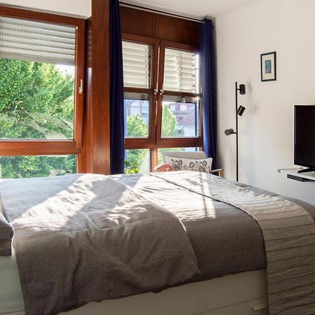 פאדרבורן Zentrale Ruhige Wohnung Mit Parkplatz מראה חיצוני תמונה